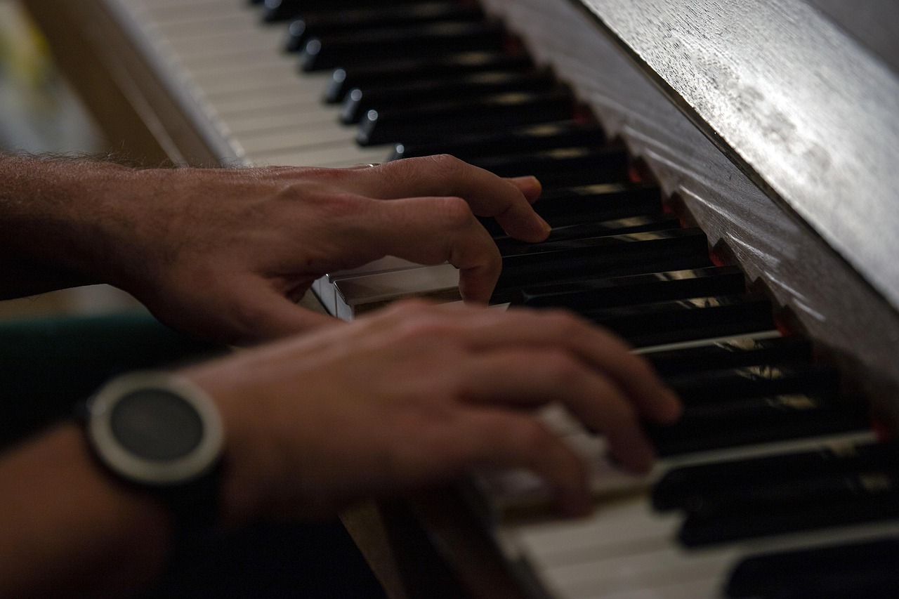 Grundlagen Pop-Piano (Songbegleitung)